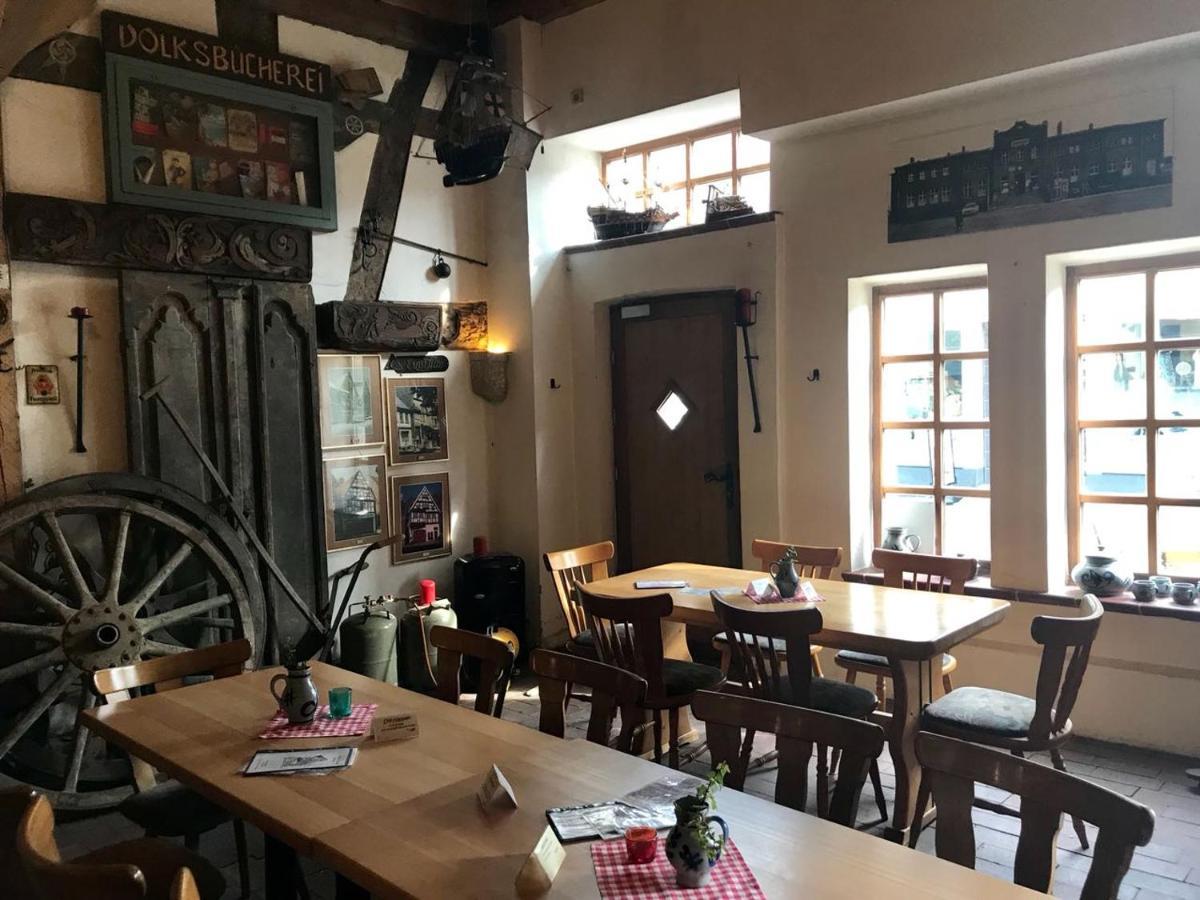 פלוטו Hotel-Pension Markt-Scheune Anno 1652 מראה חיצוני תמונה